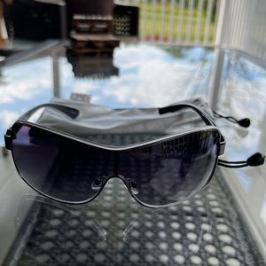 Steve Madden sunglasses